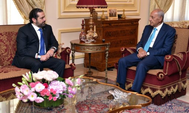 التشكيلة الحكوميةتترنح على خط العقد