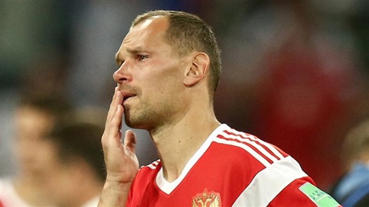 بعد الهزيمة أمام كرواتيا… إعتزال لاعب في المنتخب الروسي
