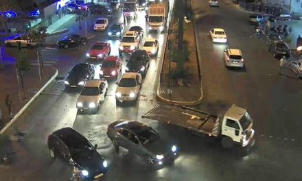احتجاج في الشارع على زهران… و”المستقبل” يدعو مناصريه لعدم قطع الطرقات