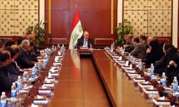 أزمة البصرة تضع العبادي في مواجهة مع الصدر