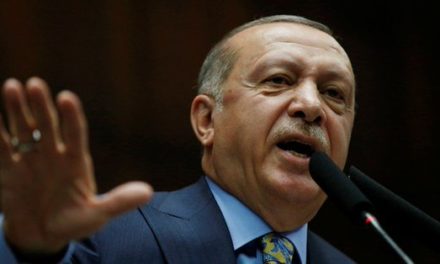 إردوغان يتصل بعائلة خاشقجي ويعد بـ”كشف ملابسات” قتله