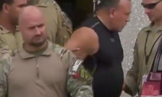 بالصور.. هذا هو مُرسل الطّرود الناسفة