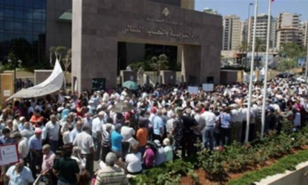 الاساتذة المتعاقدون قدموا اقتراح قانون لدخولهم إلى الملاك