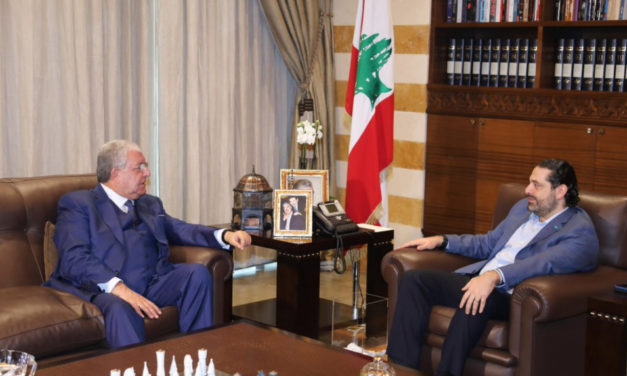 التطورات بين الحريري والمشنوق