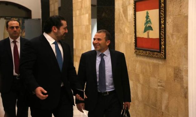 حكومةُ السياسة لحزب الله والأرباحُ للحريري وباسيل