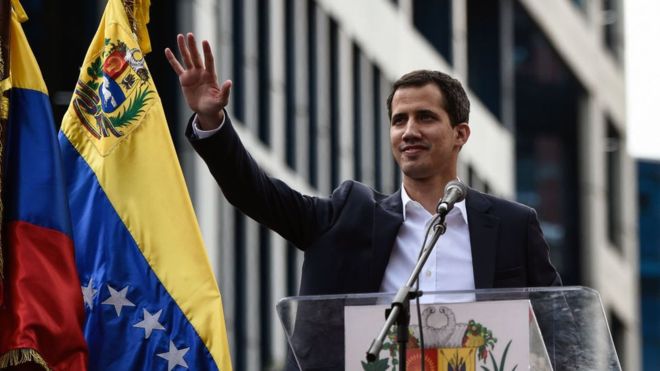 غوايدو يدعو أوروبا إلى تكثيف العقوبات على نظام مادورو