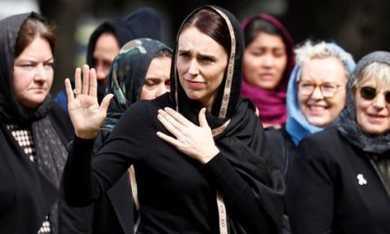 رئيسة وزراء نيوزيلندا تأمر بتحقيق مستقل في مجزرة المسجدين