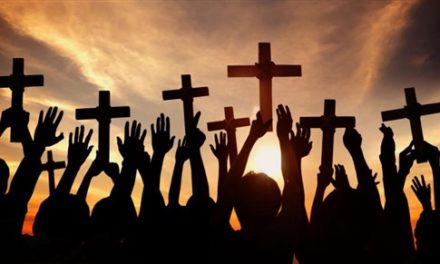 مجازر واضطهاد… فهل هي “حرب مفتوحة” على المسيحيين؟