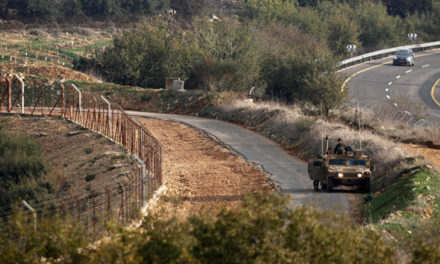 “حزب الله” ينقل معدات عسكرية نحو الحدود اللبنانية مع إسرائيل!
