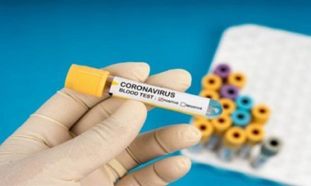 إسباني يتعافى من “كورونا” باستخدام عقاقير فيروس نقص المناعة البشريّة والتصلّب المتعدّد