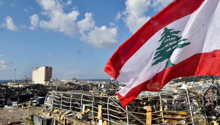 لبنان 2020: سنة الزوال بين “التطبيع” العربي والاستتباع الإيراني