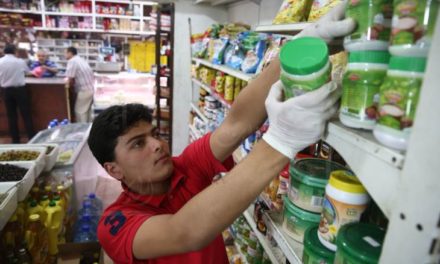 مواد غذائية إسرائيلية باسم أرزة لبنان: قرصنة وعدوان