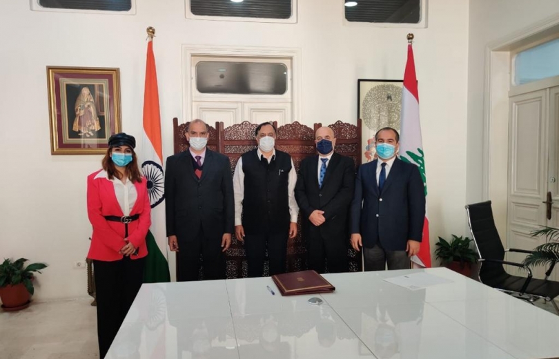 إنجاز جديد بتوقيع رئيس تجمع صناعيي البقاع: اتفاق تعاون مع سفارة الهند…