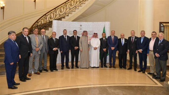 السفير وليد بخاري يقيم مأدبة إفطار لسفراء الدول العربية والاسلامية في لبنان