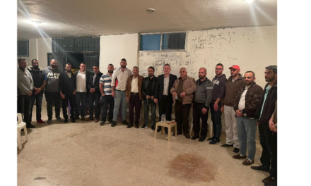 المرشح علاء الشمالي خلال لقاء في مجدل بلهيص: التغيير يبدأ من صناديق الاقتراع