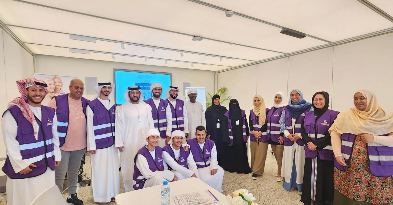 وحدة المتطوعين في جمعية “الإمارات للسرطان” توقع على “الميثاق الأخلاقي للعمل التطوعي
