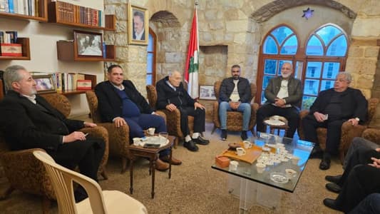 “الديمقراطي اللبناني” في الشويفات يعقد اجتماعاً تنسيقياً مع مخاتير المدينة