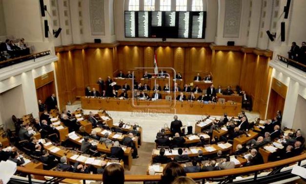 طبول الرئاسة تقرع بوجه الحريري