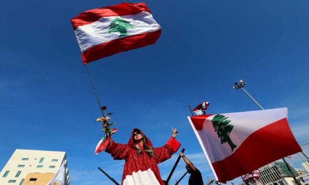 شباب لبنان فوق اختبار فحص الدم بالوطنية