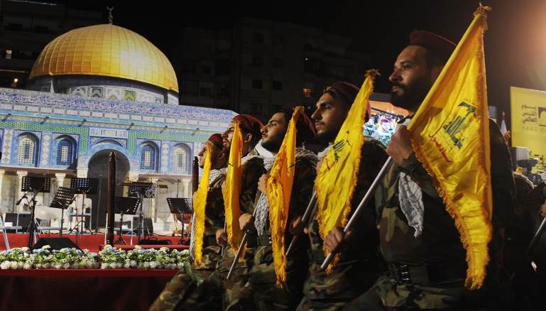 قرار حزب الله: إسكات متمردي الداخل تحضيراً لحرب الخارج