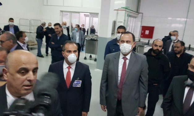 الصناعيون: شحّ الدولار يهدّد الأمن الغذائي