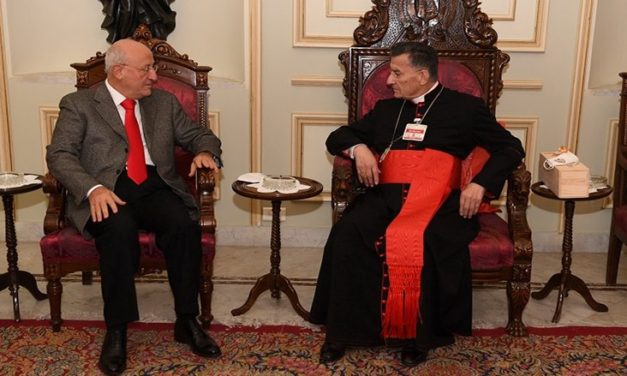 العريضي يكشف ما بحثه في بكركي.. ومحاولات عرقلة تحقيقات المرفأ جارية