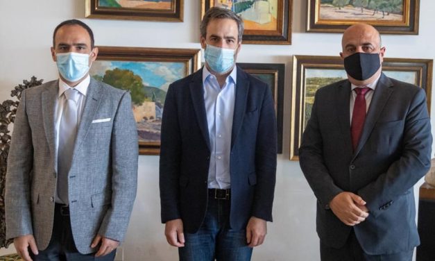 معوض استقبل ابو فيصل ورياشي وتناول البحث أطر التعاون بين مؤسسة رينيه معوض وتجمع الصناعيين