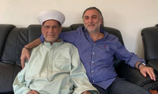 مستشار الحريري علي الحاج  ينعى المفتي الميس: خسرنا المرجع والمرجعية