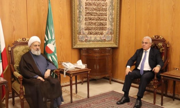 سكاف بعد لقائه الشيخ علي الخطيب : لبنان‬⁩ الذي تحول الى ساحة حولته ⁧‫التعددية‬⁩ التي اؤمن بها الى واحة.⁧.