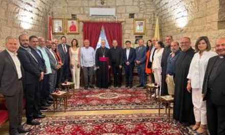 الحلبي: ترميم 5 مدارس بقضاء جبيل في آب