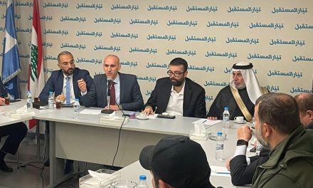 أحمد الحريري يستقبل لجان أهالي الموقوفين من كل لبنان: لن نقبل باستمرار الظلم .. ونطالب برفعه عبر تسريع إقرار قانون شامل للعفو العام