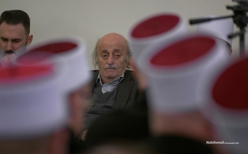 جنبلاط يقبض على اللحظة السياسية.. الثّأر لكمال جنبلاط ورفيق الحريري