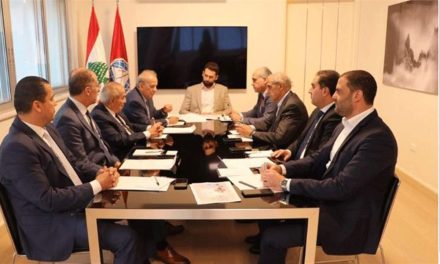 “اللقاء الديمقراطي” يحسم موقفه اليوم بشأن التكليف