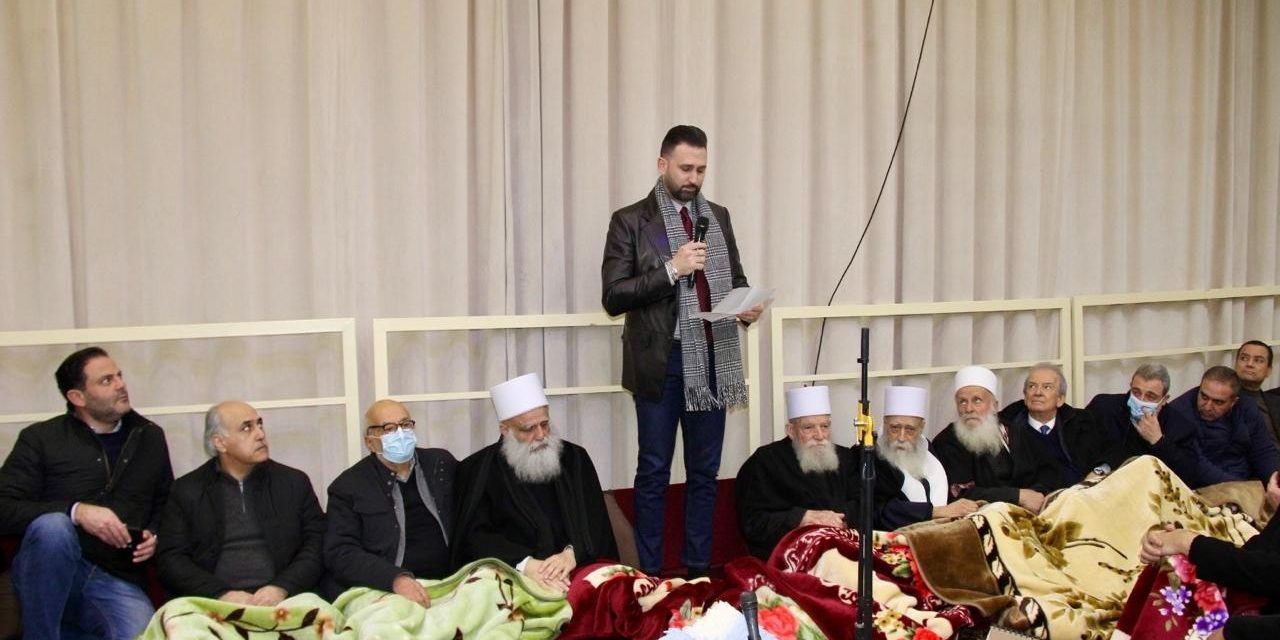 جنبلاط في ذكرى تحرير الشحّار من عبيه: قدّمنا شهداء لنحرّر المقدسات ونحمي الأرض والعرض… وسنحافظ على هويتنا وتاريخنا ومستقبلنا