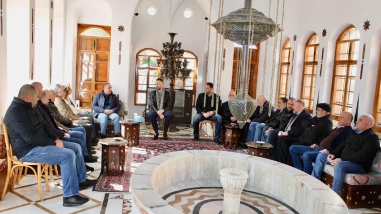 النائب جنبلاط هنأ عون وسلام وأعضاء الحكومة الجديدة: المرحلة تتطلب عملاً جادًا ومستمرًا