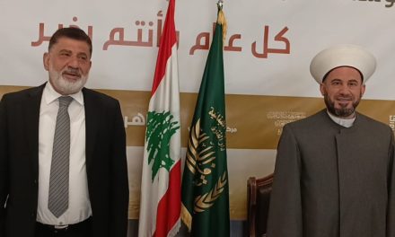 إبراهيم سلوم هنأ المفتي الغزاوي بعيد الفطر: نعتز بدوره المرجعي والوطني