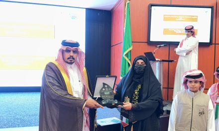 برعاية صاحب السمو الملكي الأمير تركي بن طلال بن عبد العزيز آل سعود إنطلاق مبادرة أجاويد 3 ” في إمارة عسير عن مسيرة الدكتور محمد بن وزن القحطاني