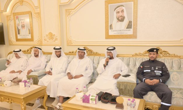 مجلس سعادة سالم بن لوتيه يستضيف محاضرة حول “الوقاية من الحرائق”