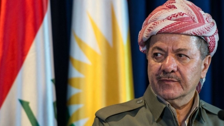 جنبلاط يتلقى اتصالاً من الرئيس مسعود البرزاني