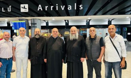 وصول المطرانين ابراهيم والصوري الى يريفان يرافقهما نقولا أبو فيصل