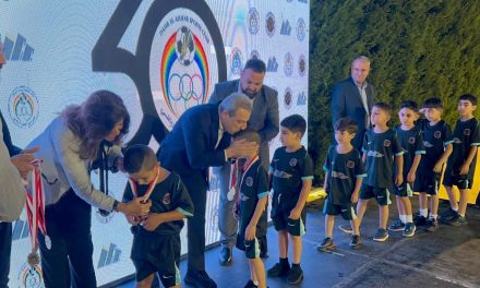 بايراقداريان رعت عشاء نادي ضهر الاحمر في راشيا: الرياضة تجمع اللبنانيين وتوحدهم ابو فاعور: نثق بتقديم المؤسسة العسكرية خطة وطنية حازمة وواقعية