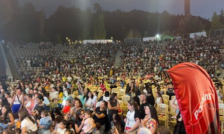 المهندس سليم غزالة، ومدير عام شركة MEDIA TRADE رجل الأعمال ناصيف خوري غانم ، ومدير العلاقات العامة الياس ناصيف خوري غانم افتتحت المعرض الأضخم في البقاع: Zahle Alive 2025