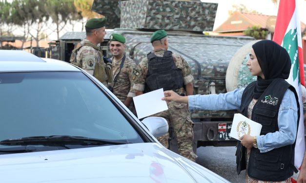 حاجز محبة لجمعية الهمام في عيد الجيش ابو عثمان: سيبقى الجيش صمام أمان الوحدة الوطنية