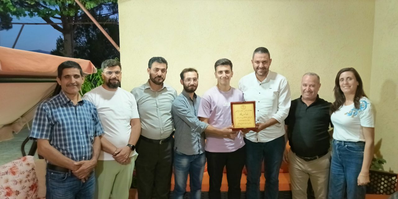 أبو منصور ووفد من التقدمي هنأوا مكرم درغام الأول على مستوى البقاع “علوم عامة”