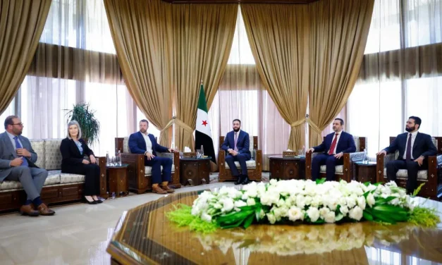 على ماذا ينص قرار «الخزانة» الأميركية إلغاء لوائح العقوبات عن سوريا؟