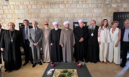 سكاف خلال لقاء تكريمي جامع” لا بديل عن اتفاق الطائف سوى تطبيقه والمنطقة في حرب كبرى يتخللها هدنات مفخخة”