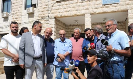 مفوضية الإعلام في “التقدمي”: الضغط على الصحافيين لكشف مصادرهم هو خرق فادح للقانون