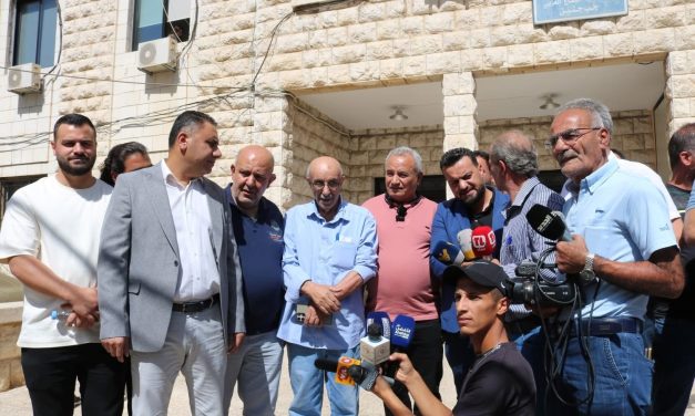 مفوضية الإعلام في “التقدمي”: الضغط على الصحافيين لكشف مصادرهم هو خرق فادح للقانون