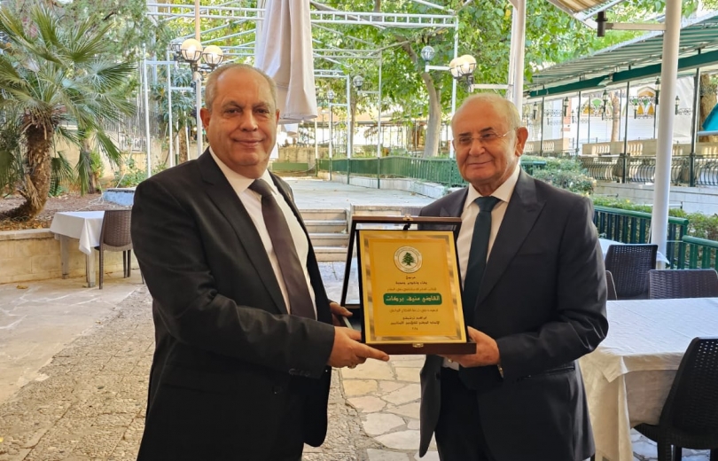 ابراهيم الترشيشي يكرم القاضي منيف بركات : كنت ولا زلت ضمير المظلومين وسندا للحق والنزاهة