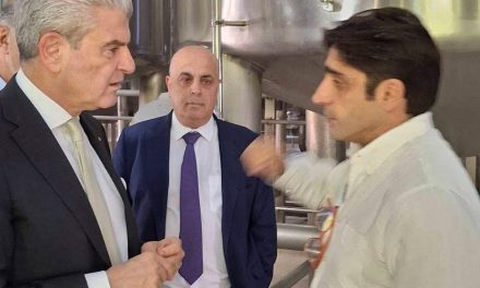 كتب نقولا أبو فيصل “عهود موسومة بالعار”